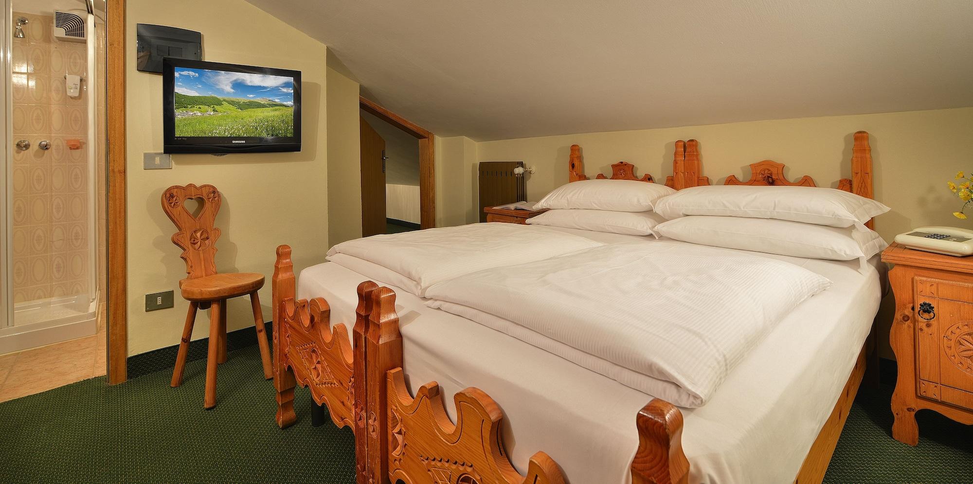 Hotel Loredana Livigno Exterior foto