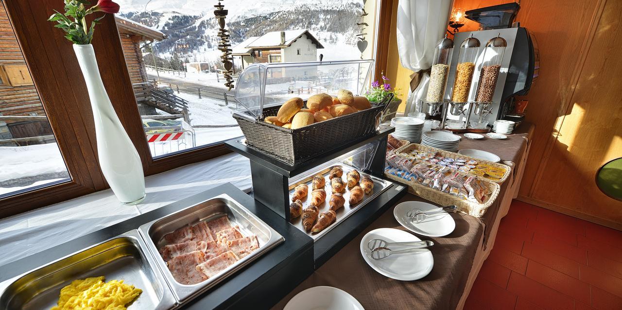 Hotel Loredana Livigno Exterior foto