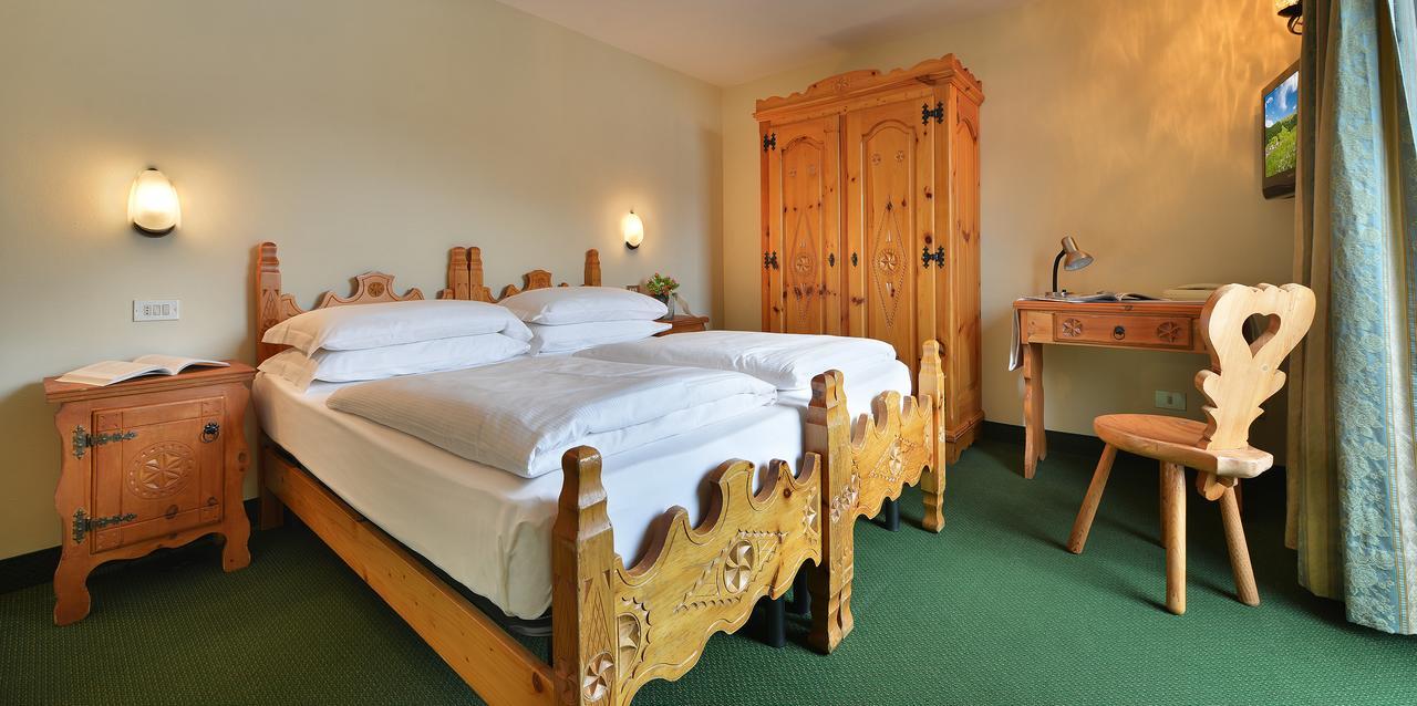 Hotel Loredana Livigno Exterior foto